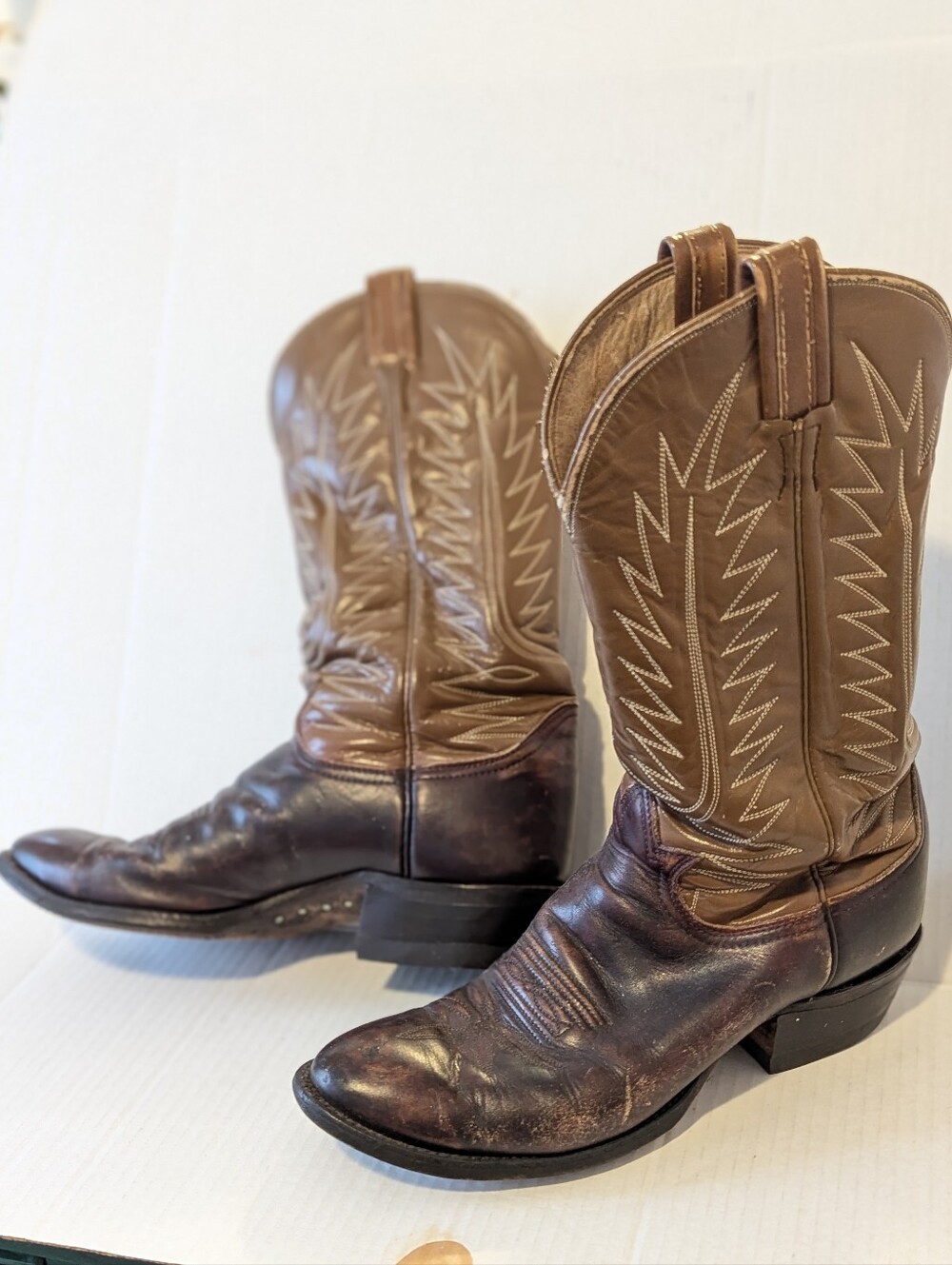 Vtg Tony Lama  Two Tone Brown Round Toe Cowboy Western Boots Men 8.5  Wmn 9.5
